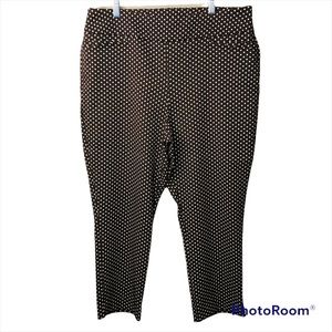 Chicos Fabulously Slimming Perfect Stretch Crop Pants Large 14 (2.5) Polka Dots